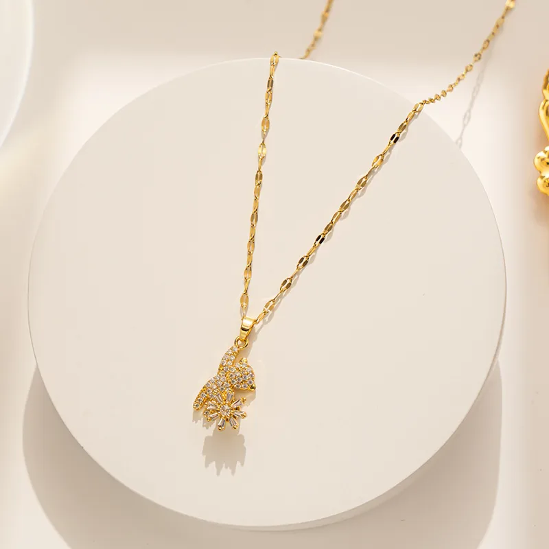 Wholesale PVD Coated Real Gold Plated Little Bear Stainless Steel Simple Style Waterproof Non Tarnish Titanium Steel Pendant Necklace
