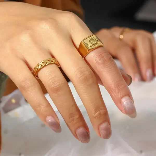 Wholesale PVD Coated Real Gold Plated 18K Gold Geometric 304 Stainless Steel Fashion Waterproof Non Tarnish Rings