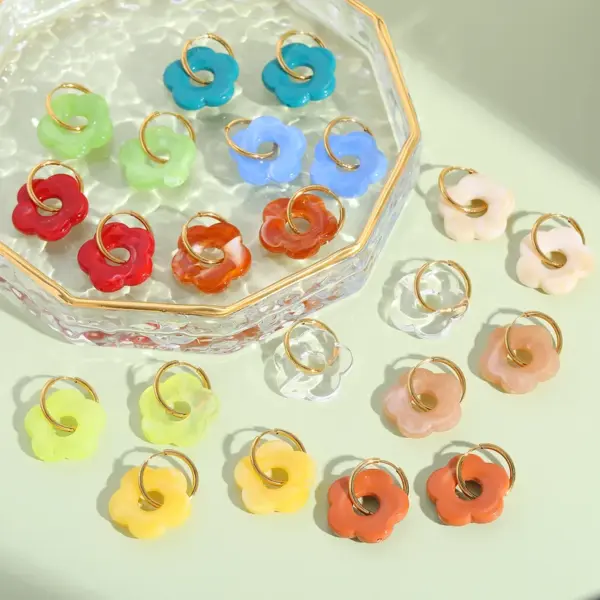 Wholesale Ion Plating (IP) Real Gold Plated 18K Gold Flower 304 Stainless Steel Cute Romantic Artistic Waterproof Non Tarnish Earrings