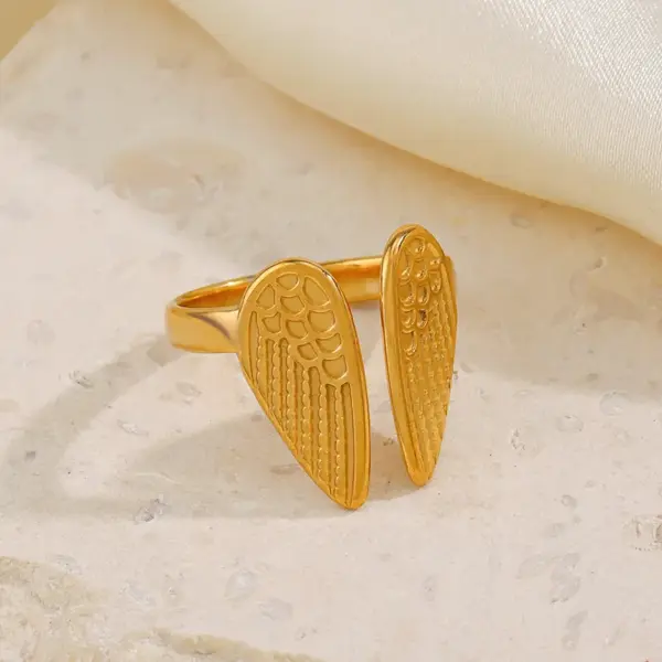 Wholesale PVD Coated 18K Gold Plated Wings 304 Stainless Steel Modern Style Streetwear Waterproof Non Tarnish Open Rings