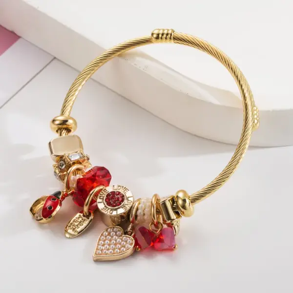 Casual Vacation Classic Style Red Heart Ladybugs 304 Stainless Steel Alloy Gold Plated Rhinestones Bangle In Bulk