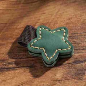 Magnetic buckle bookmark / Crazy horse dark green