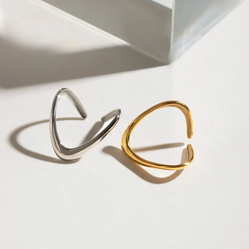 Wholesale 304 Stainless Steel Solid Color PVD Coated 18K Real Gold Plated Real Gold Plated Simple Style Classic Style Waterproof Non Tarnish Open Ring