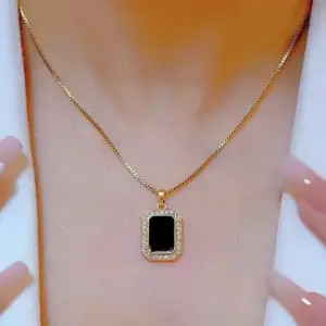 Black / One Size / 1 Piece