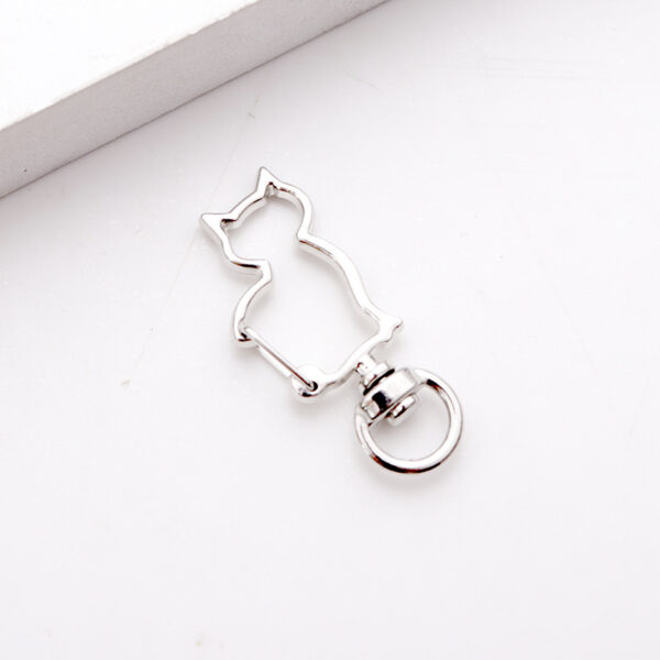 Wholesale Factory direct shaped keychain metal cat dolphin love five-pointed star cherry blossom shell jewelry accessories diy