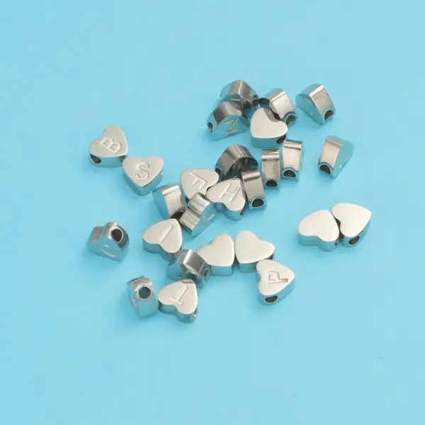 304 Stainless Steel Letter Heart Shape PVD Coated Simple Style Waterproof Non Tarnish Cable Chain Pendant Necklace