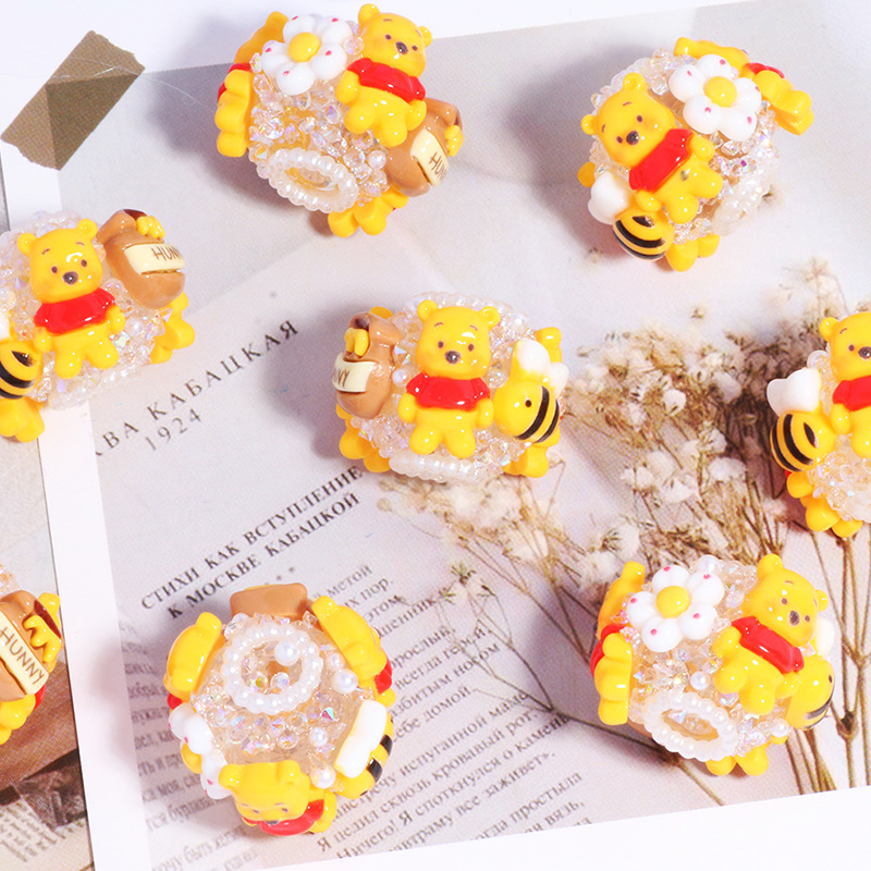 Wholesale New Acrylic Bees Winnie the ochins Straight Beads Beaded DIY Mobile Phone Key Chain Necklace Bag Chain Aessories