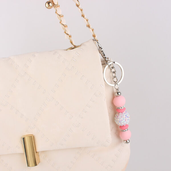 Wholesale New Bling Bead Tassel Keychain Personalized Pendant Key Ring Bag Pendant Pendant Silicone Keychain