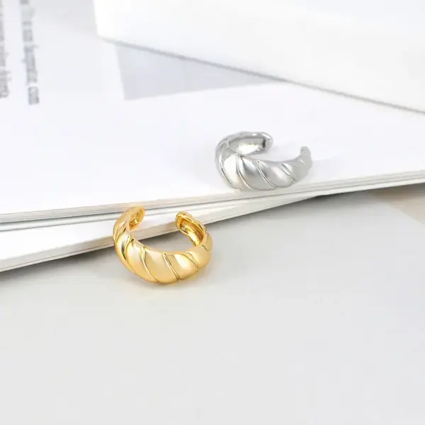 Fashion U Shape Plating Metal Artificial Gemstones Copper Earrings