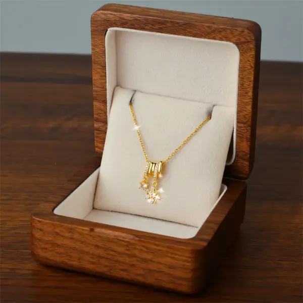 Wholesale Star Snowflake Ice Crystal Zircon Pendant Titanium Steel Necklace For Women Fashionable Light Luxury Temperament Lock Star Bone Chain 304 Stainless Steel