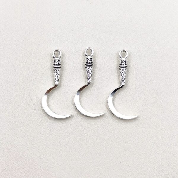 oly-d3151cb1889afa6c815f460fa462a0d7 Wholesale ccessories sword weapon machete pendant pendant