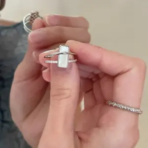 67# Ring-Silver