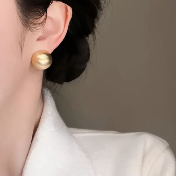 Wholesale 1 Pair Retro Round Inlay 304 Stainless Steel Zircon Ear Studs