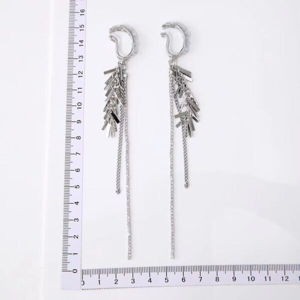 Wholesale Sweet Cool Cold Style Zirconium Ear Clip Sequins Rhinestone Tassel Niche Design Sense Long Temperament Personalized Earrings for Women