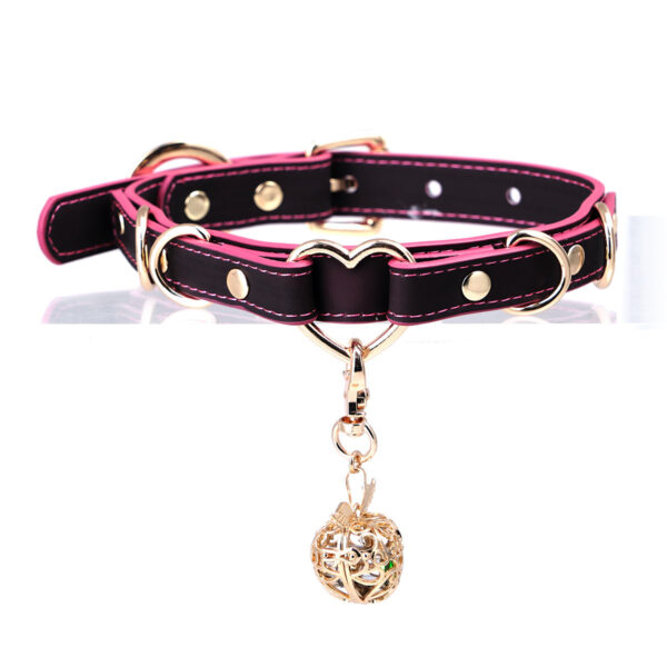 Wholesale coscreepy temperature-sensitive discoloration sp collar bell light charm QQ love collar cross-border generation explosion