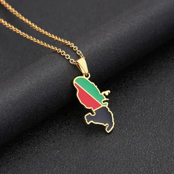 PVD Coated 18K Gold Plated Map 201 Stainless Steel 304 Stainless Steel Casual Ethnic Style Keychain Necklace