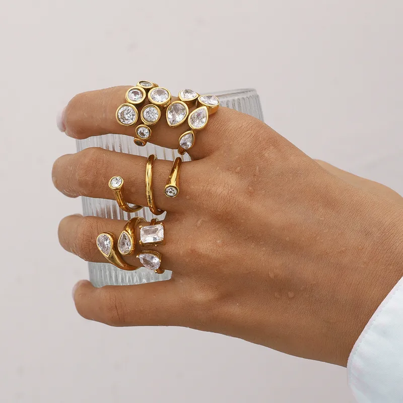 Wholesale Jewelry Classic Style Snake 304 Stainless Steel Zircon 18K Gold Plated Rings
