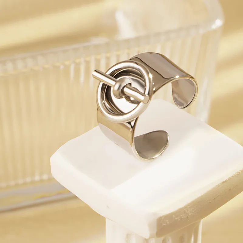 Wholesale Real Gold Plated OT 304 Stainless Steel Modern Style Classic Style Waterproof Non Tarnish Open Rings
