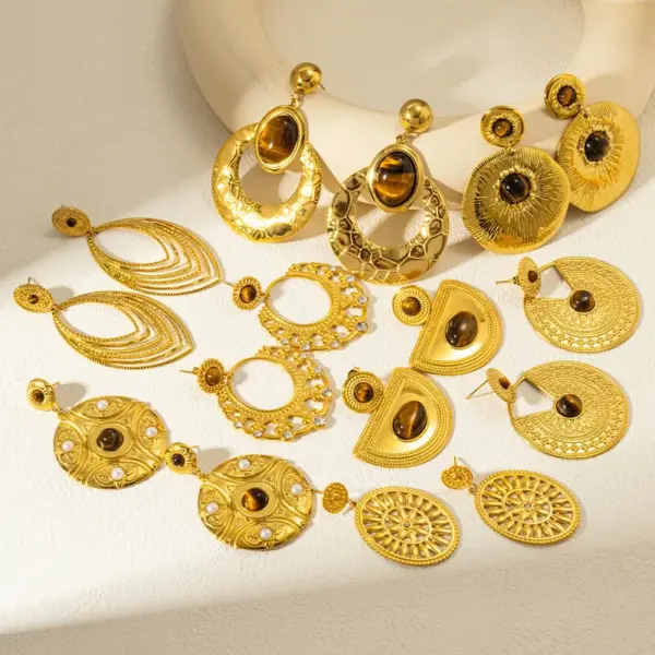 Wholesale 1 Pair Retro Bohemian Round Oval Titanium Steel Natural Stone Drop Earrings