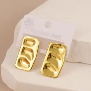 Gold / Average Size / Gold Style 181
