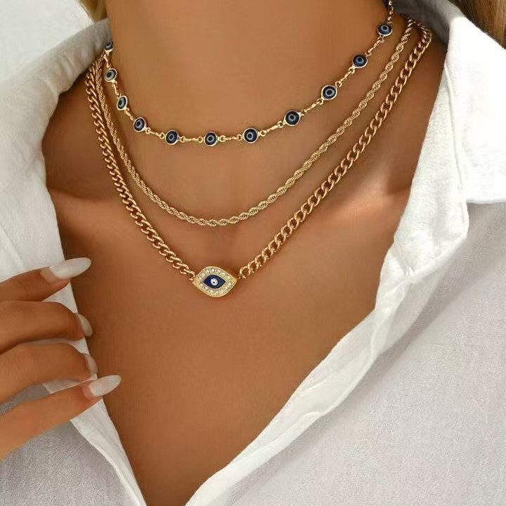 Wholesale European and American Cross-border Jewelry Devil's Eye Necklace Women's Fashion Light Luxury Niche Personality High-end Necklace Chain
