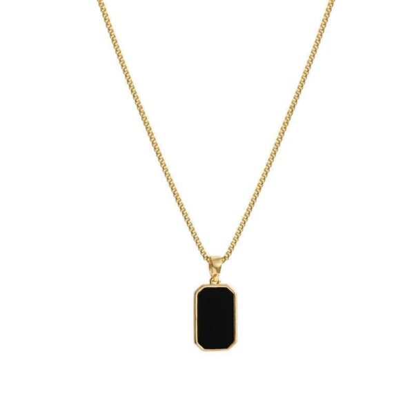 Wholesale European and American fashion black long square brand necklace female clavicle chain net red necklace black square necklace accessories