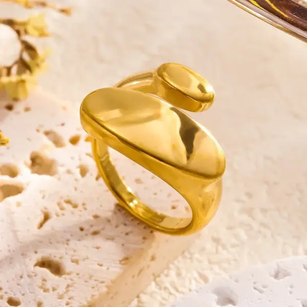 Wholesale Ion Plating (IP) 18K Gold Plated Geometric Rectangle 304 Stainless Steel Lady Novelty Streetwear Waterproof Non Tarnish Open Rings