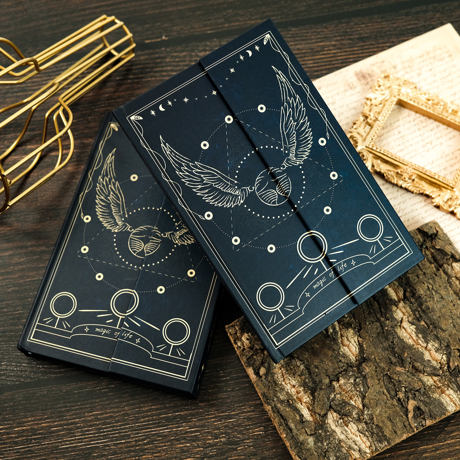 Wholesale Magic Snitch Series Retro European Style Artistic Printed Notebook Hard-faced Magnetic Button Student's Journal Book