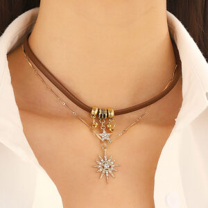 Wholesale Women's eight-pointed star brown leather necklace