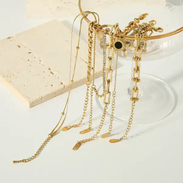 PVD Coated 18K Gold Real Gold Plated U Shape Stainless Steel INS Style Waterproof Non Tarnish 304 Stainless Steel Bracelets