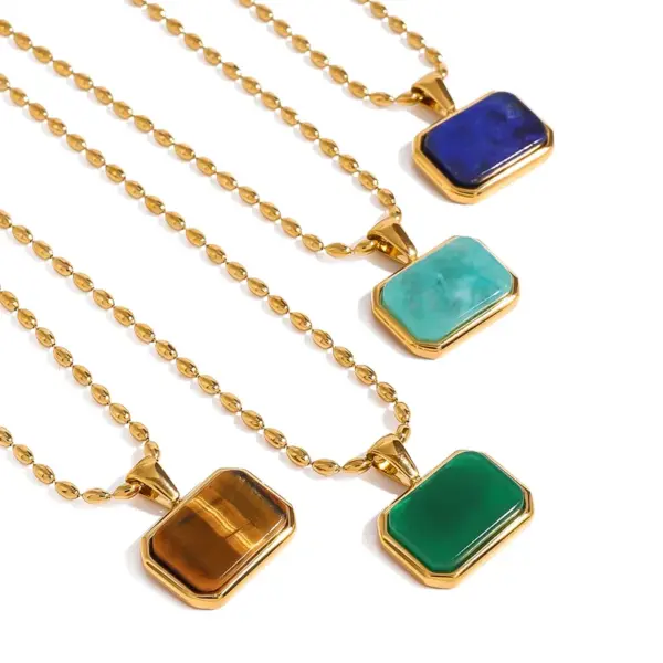 Wholesale PVD Coated Real Gold Plated Rectangle 304 Stainless Steel Simple Style Classic Style Waterproof Non Tarnish 304 Stainless Steel Pendant Necklace