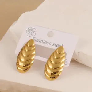 Gold / Average Size / Style 151
