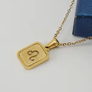 Leo (Including Chain)