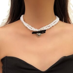 Love pearl necklace