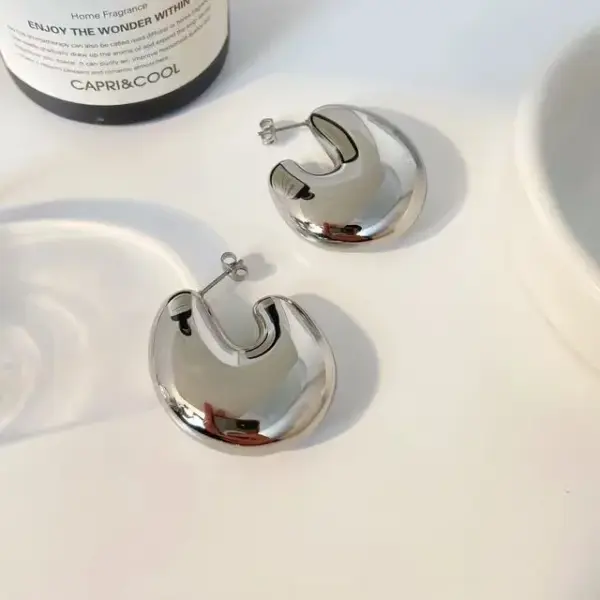 PVD Coated 18K Gold Plated Real Gold Plated Solid Color 304 Stainless Steel Casual Simple Style Waterproof Non Tarnish Ear Studs