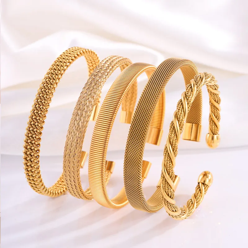 Wholesale Real Gold Plated 304 Stainless Steel PVD Coated Solid Color Waterproof Non Tarnish Braid Bangle