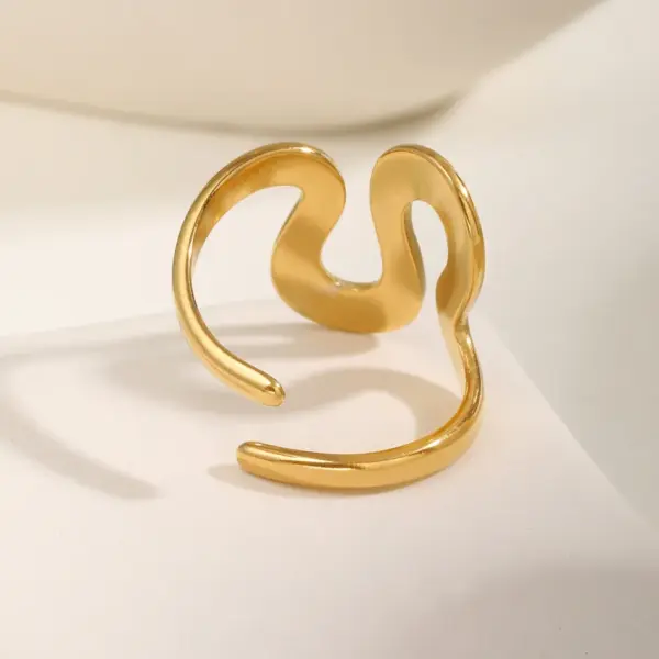 PVD Coated Real Gold Plated 18K Gold Irregular 201 Stainless Steel IG Style Basic Waterproof Non Tarnish Rings