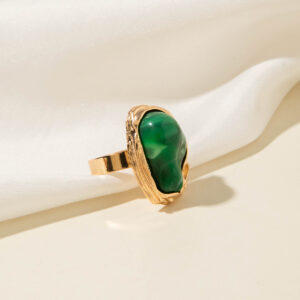 28985-r-green-2 (resin)