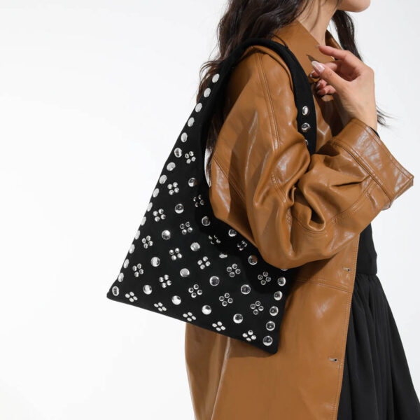 Wholesale Bag Polka Dot Rivet Underarm Bag Retro Portable Bucket Women's Bag