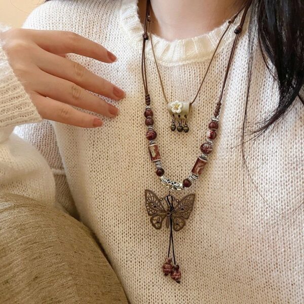 Wholesale Ceramic Necklace New Chinese Ethnic Style Retro Ceramic Butterfly Beaded Clavicle Chain High-End Niche Versatile Gift