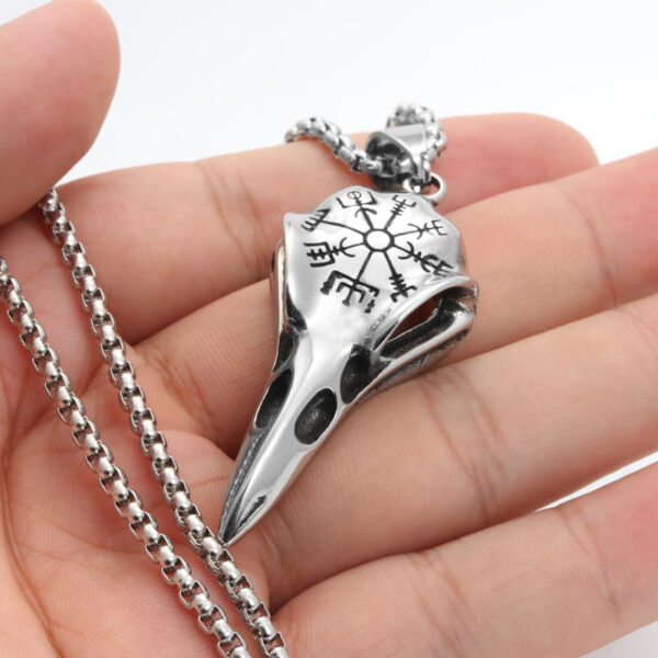 Wholesale 2025 European and American New Stainless Steel Necklace Viking Pirate Symbol Retro Crow Eagle Beak Pendant Jewelry
