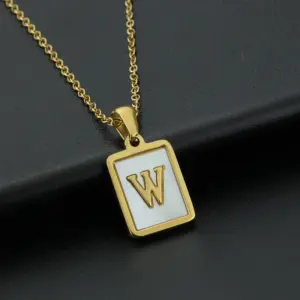 Square White Shell W