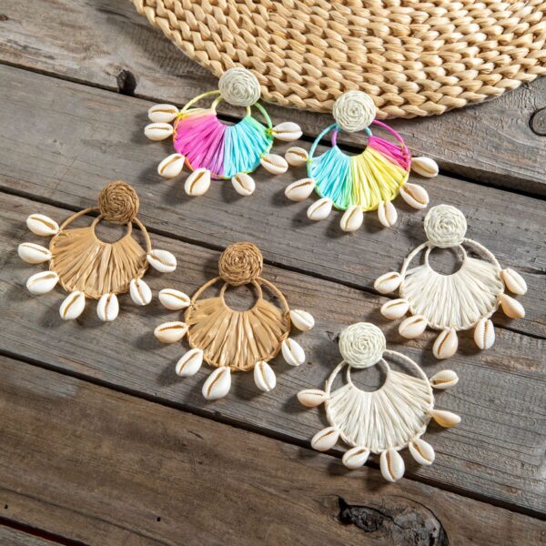 Wholesale Cross-border European and American Rafi Grass Round Shell Tassel Style Earrings Bohemian Beach Style Woven Earrings