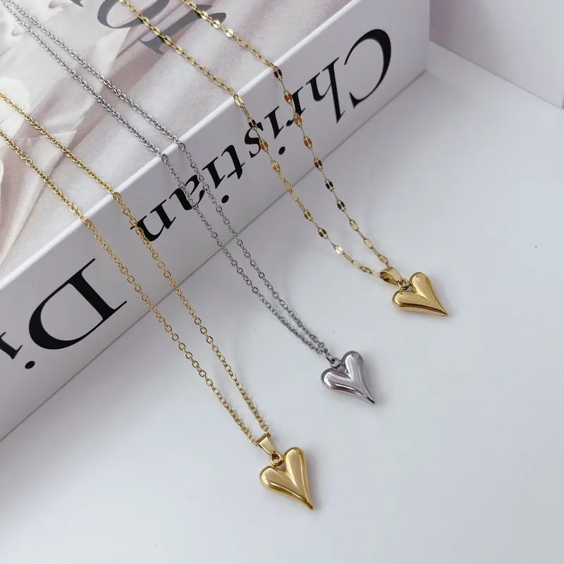 Wholesale Titanium Steel Simple Style lishing Heart Shape Pendant Necklace