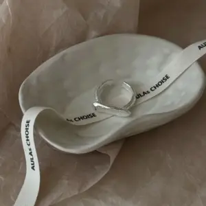 JZ1444 / Adjustable Opening