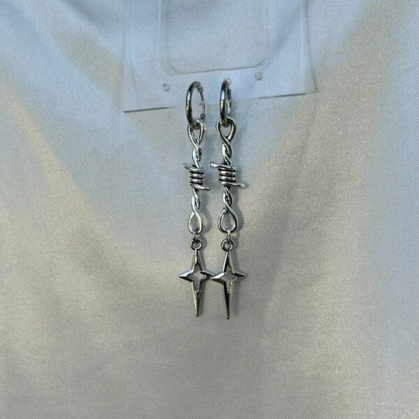 oly-d74b5a70e97ff318064a05f1342d6a4a Wholesale Spiny Mang Star Earrings Gothic Punk op Earrings Cute Alternative Hanging Ear Buckle Earrings
