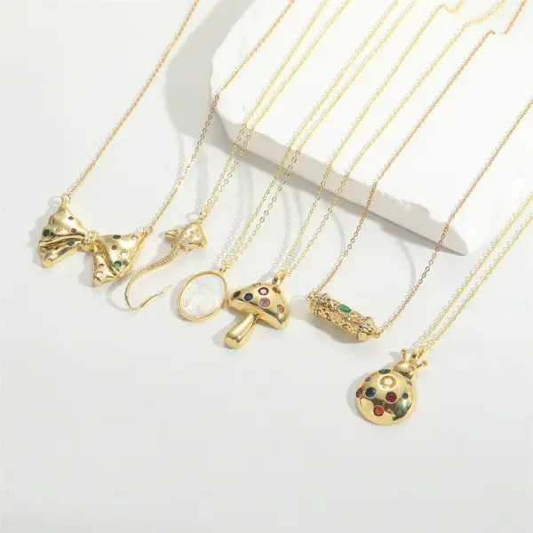 Wholesale 14K Gold Plated Copper Electroplating Zircon Ladybugs Mushroom Bow Knot Plating Inlay Simple Style Pendant Necklace For Women's