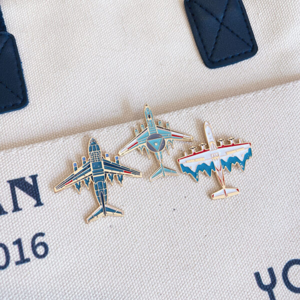 Wholesale Space Fighter Badge Brooch