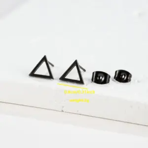 009 / Black