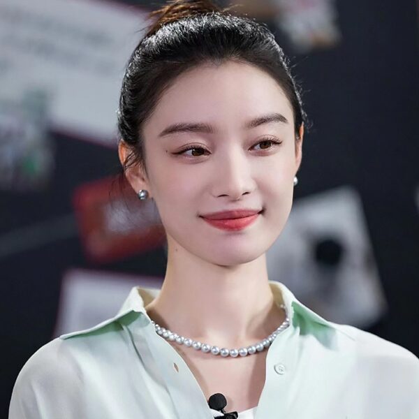 Wholesale Mother's Day Gift Shijia Pearl Necklace Women's Magnetic Buckle Australian White Pearl Necklace 2024 Explosive Shell Bead Necklace